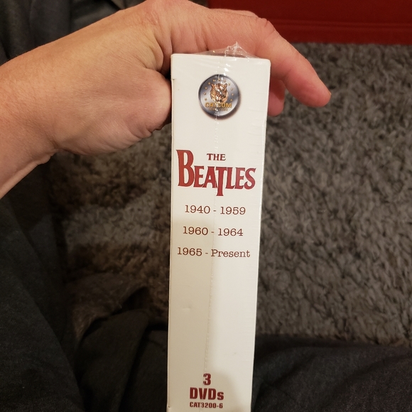 The Beatles 1940-To Present DVD 3 Disc Box Set - Picture 4 of 4